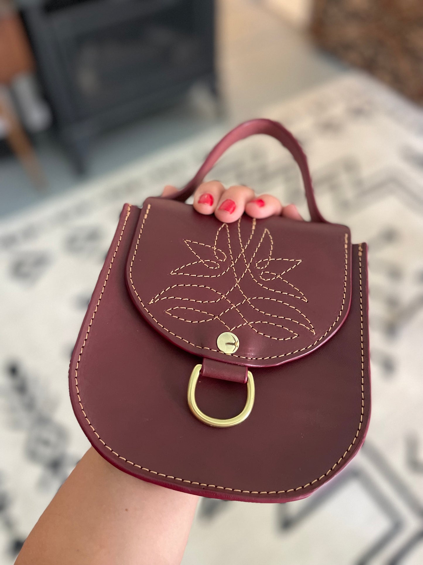 The Ellis mini Western in Oxblood