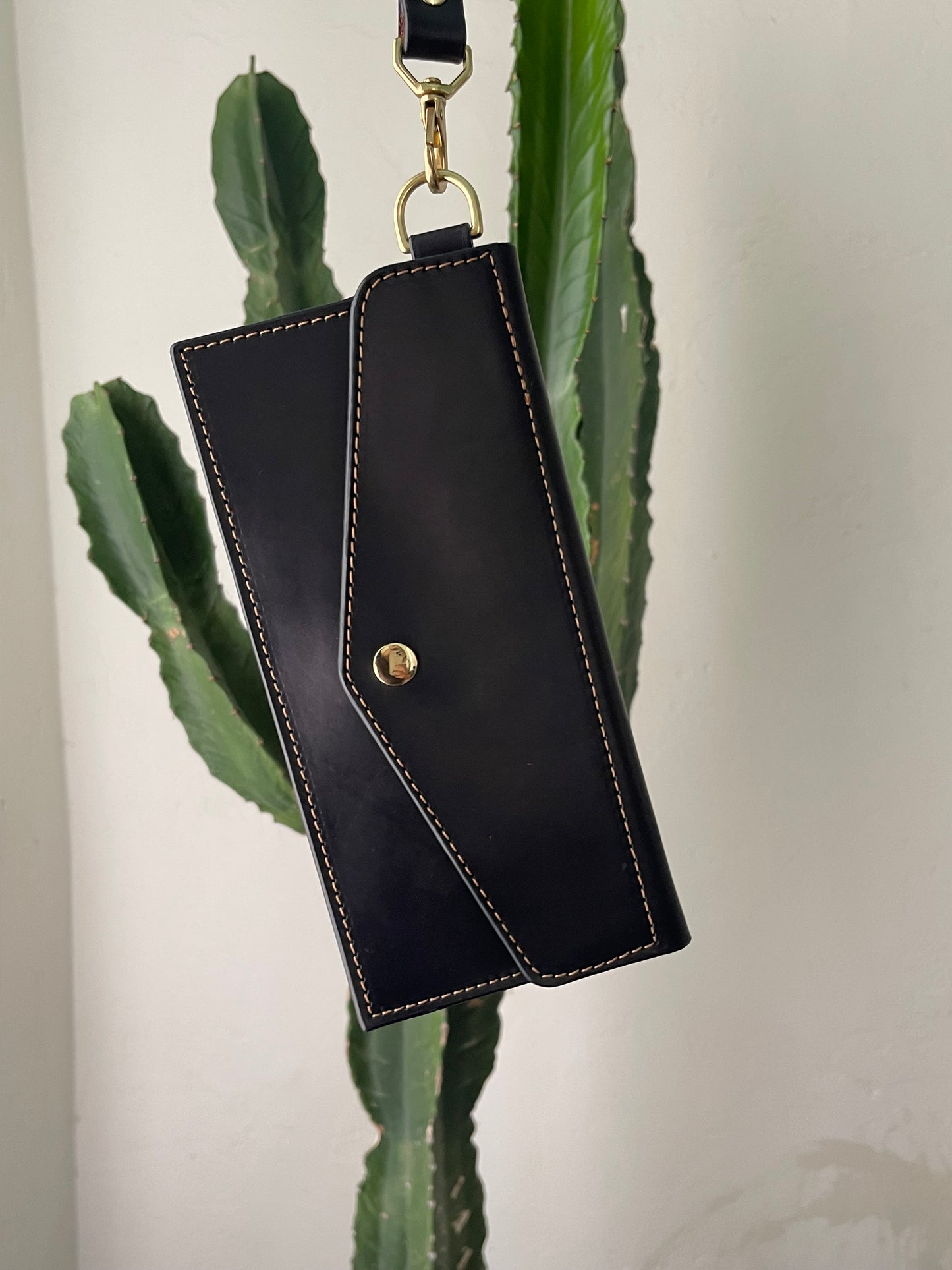 Small Ember Clutch Sample