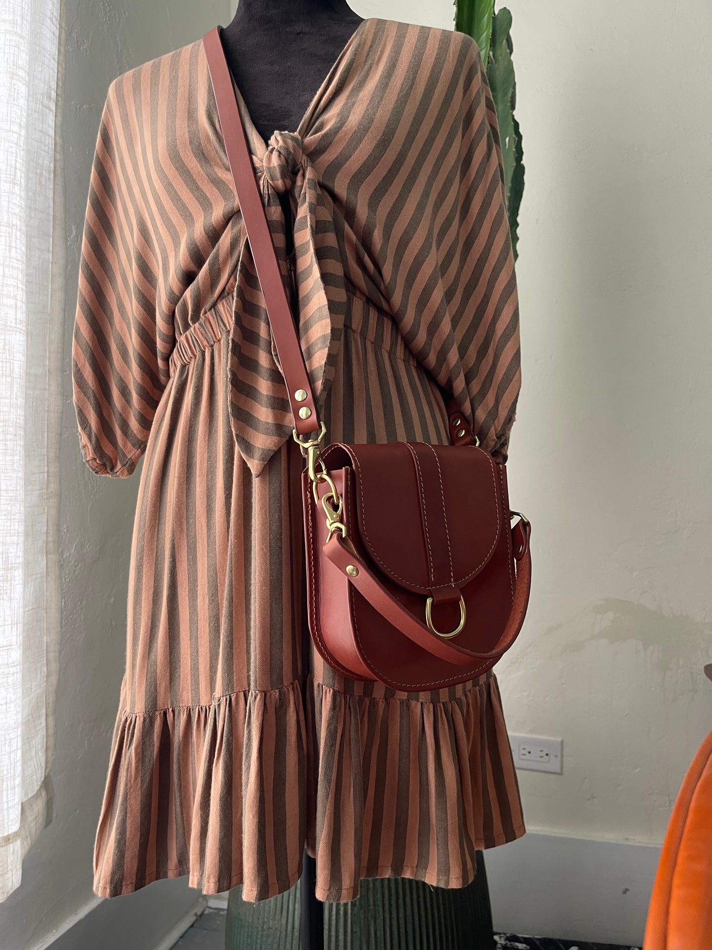 Ellis mini handbag Sample