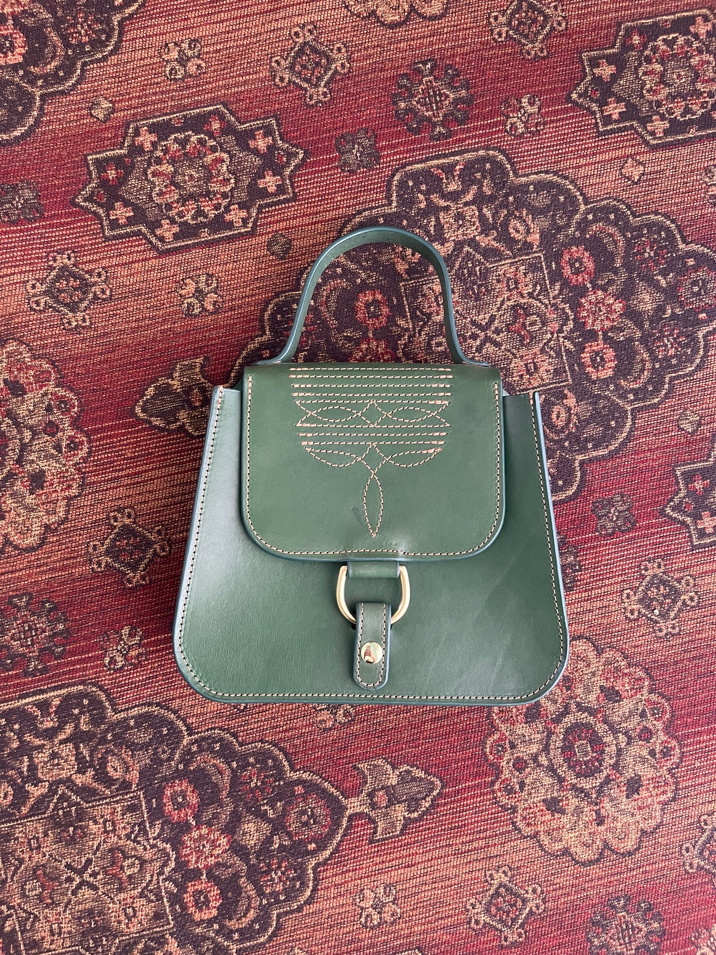 The EmmyLou in Clover