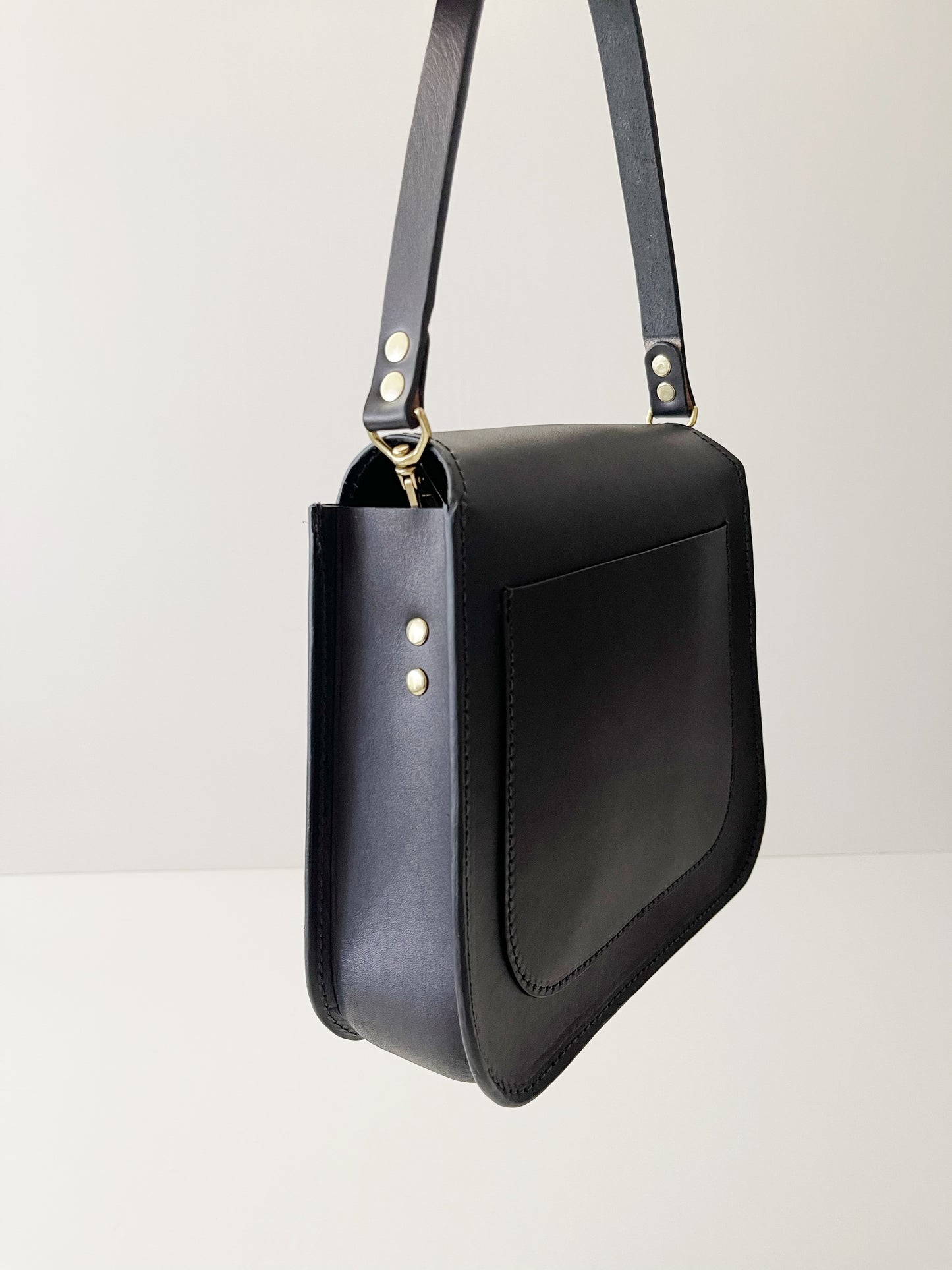 Chelsea Crossbody