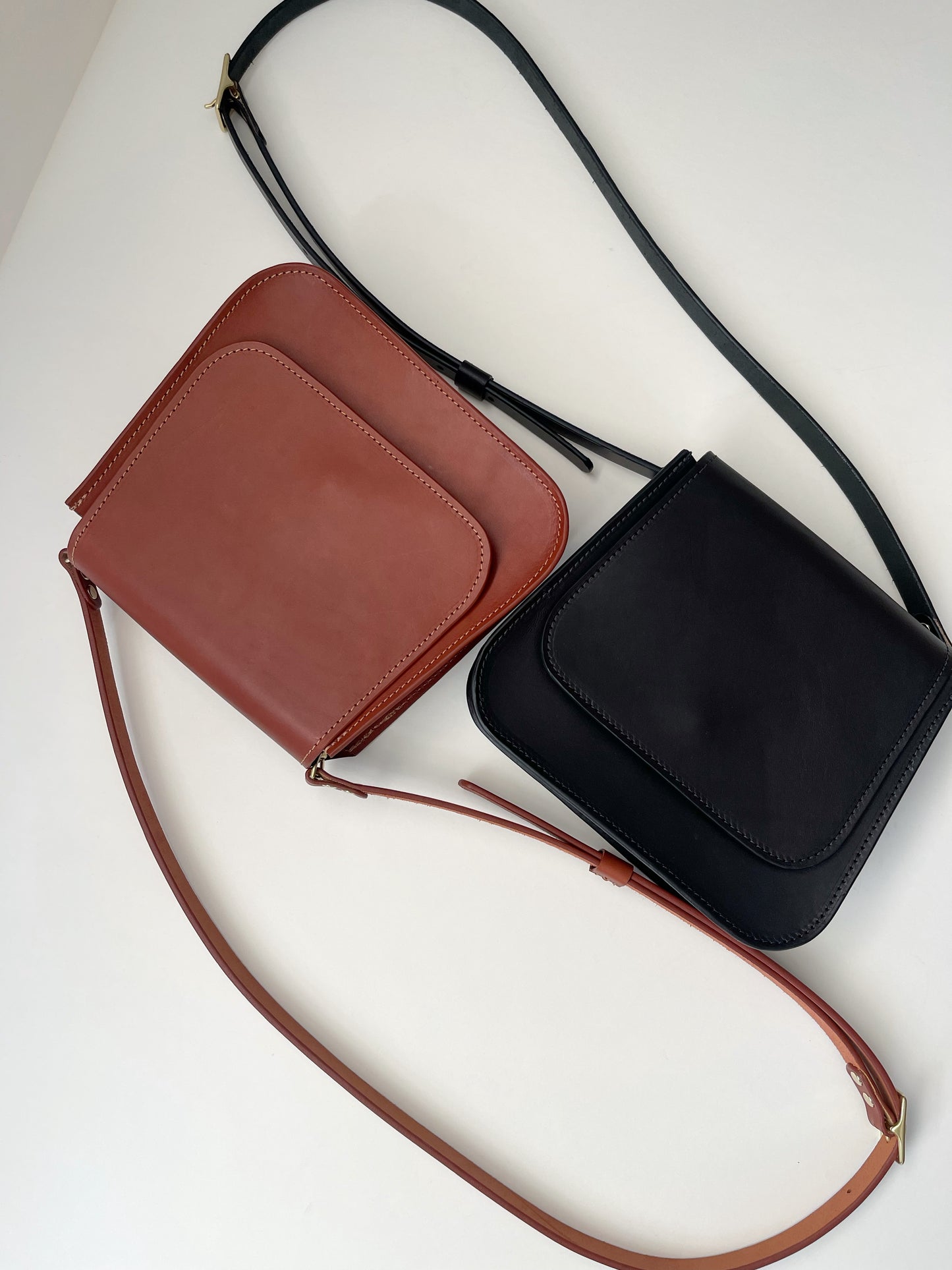 Chelsea Crossbody