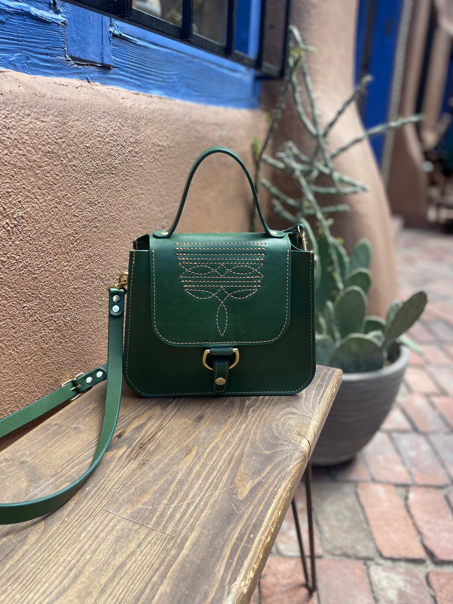 The EmmyLou in Clover